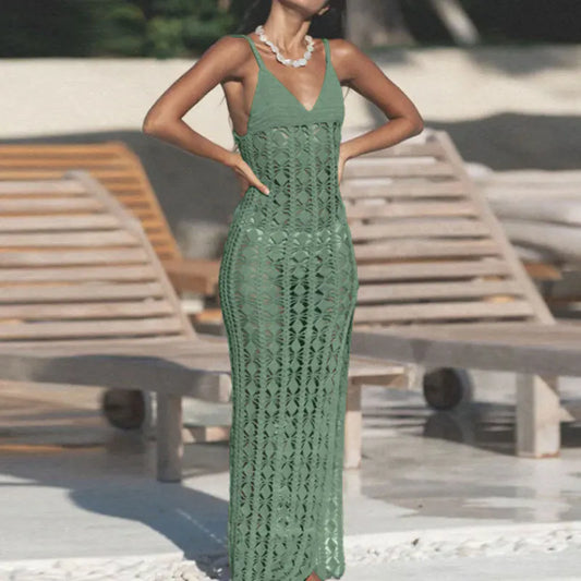 Robe longue ajourée en crochet – style plage chic